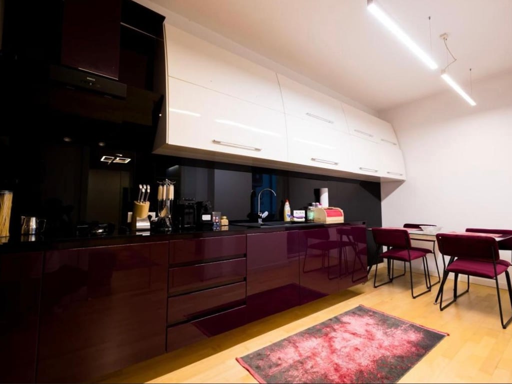 FOR RENT 2+1+2 apartment near the Prosecutor's Office in Tirana.
