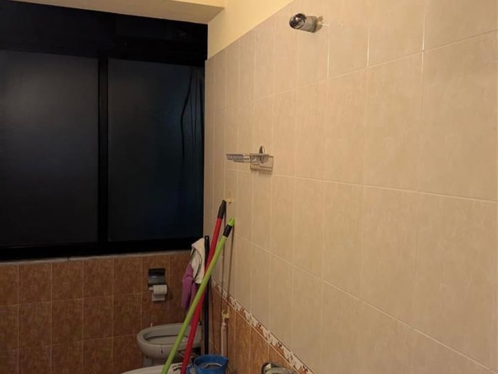 For sale near Dinamo Stadium, furnished apartment.