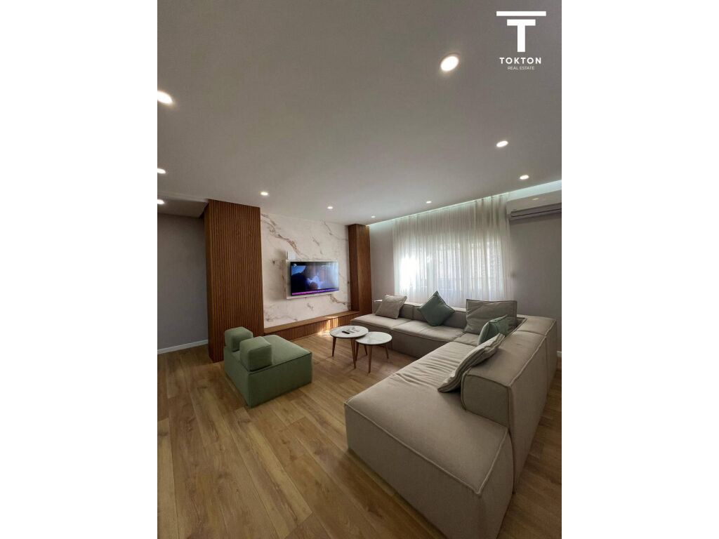 FOR SALE, 2+1 APARTMENT, CENTER, TIRANA
