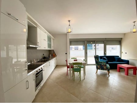 2+1 Elite Apartment for Rent near the Faculty of Law