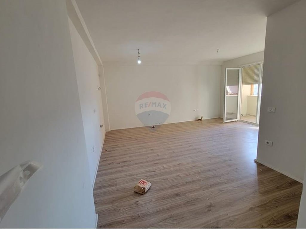 APPARTAMENTO 1+1 IN AFFITTO PRESSO GOLDEN PARK