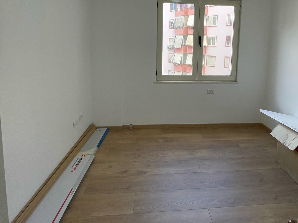 🏡 Jepet me Qira Apartament 3+1+2 Tualete – Fresk, Tiranë