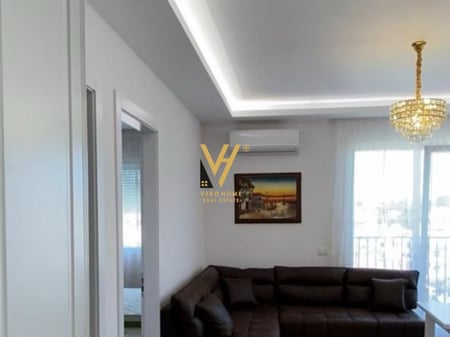 JEPET APARTAMENT 2+1+BLK ME QERA NE NE SAUK 600 EURO