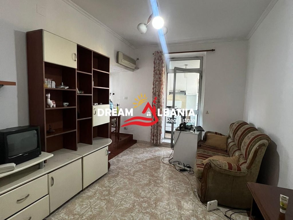 1+1 Apartment for Rent in Bllok - In a Building