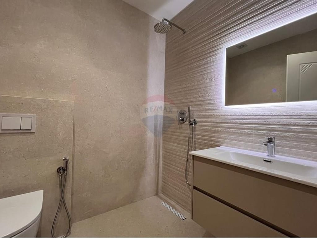 APARTAMENT 2+1+2 PER QIRA!!