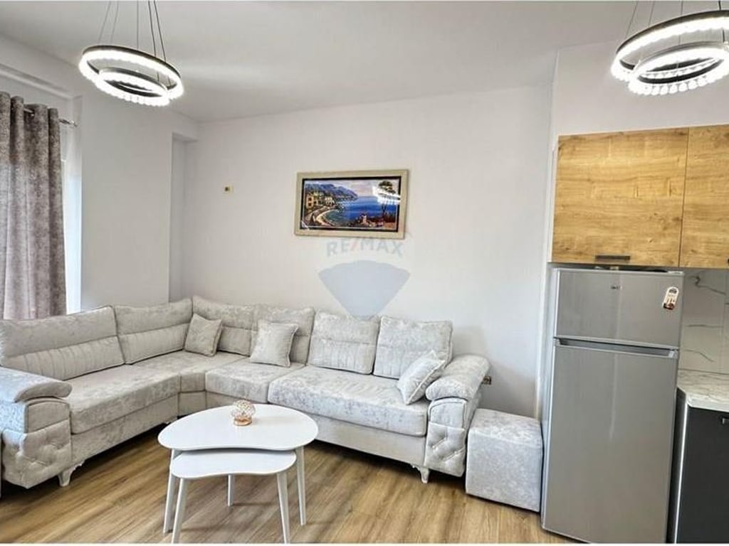 APARTAMENT 1+1 PER SHITJE, YZBERISHT