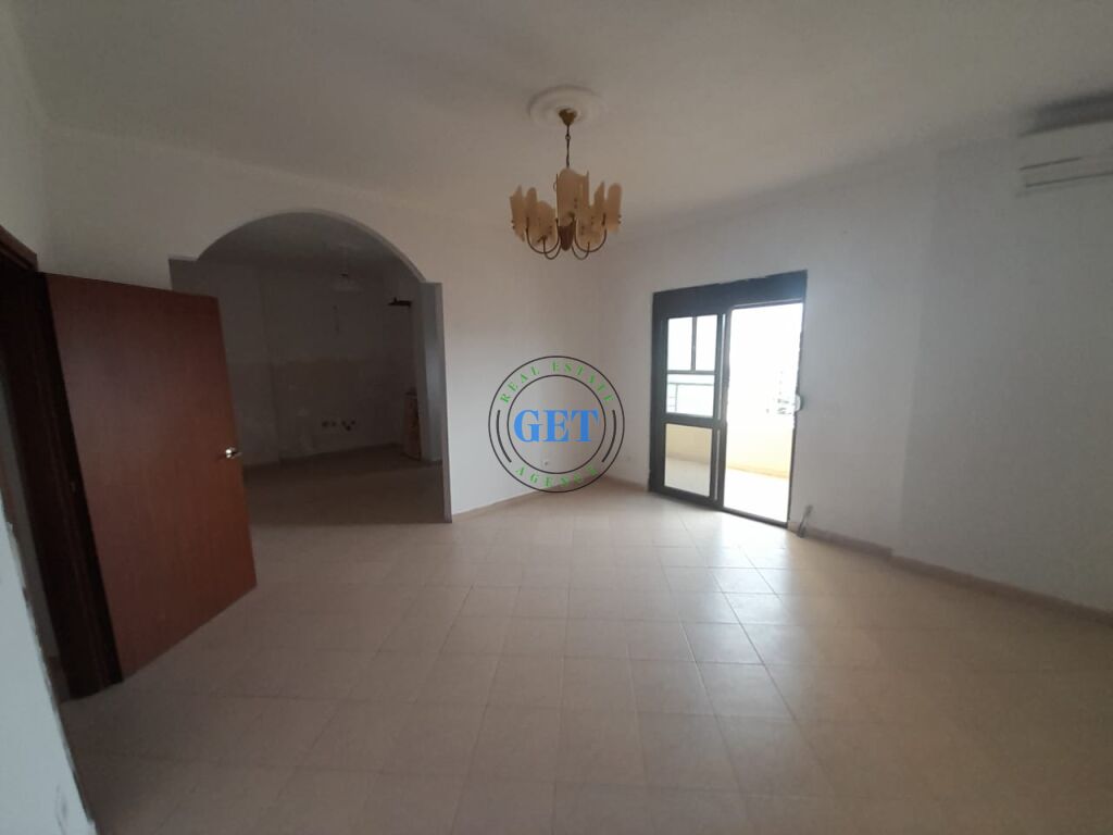 Shitet, Apartament 2+1+2, Ish Rajoni, Durres