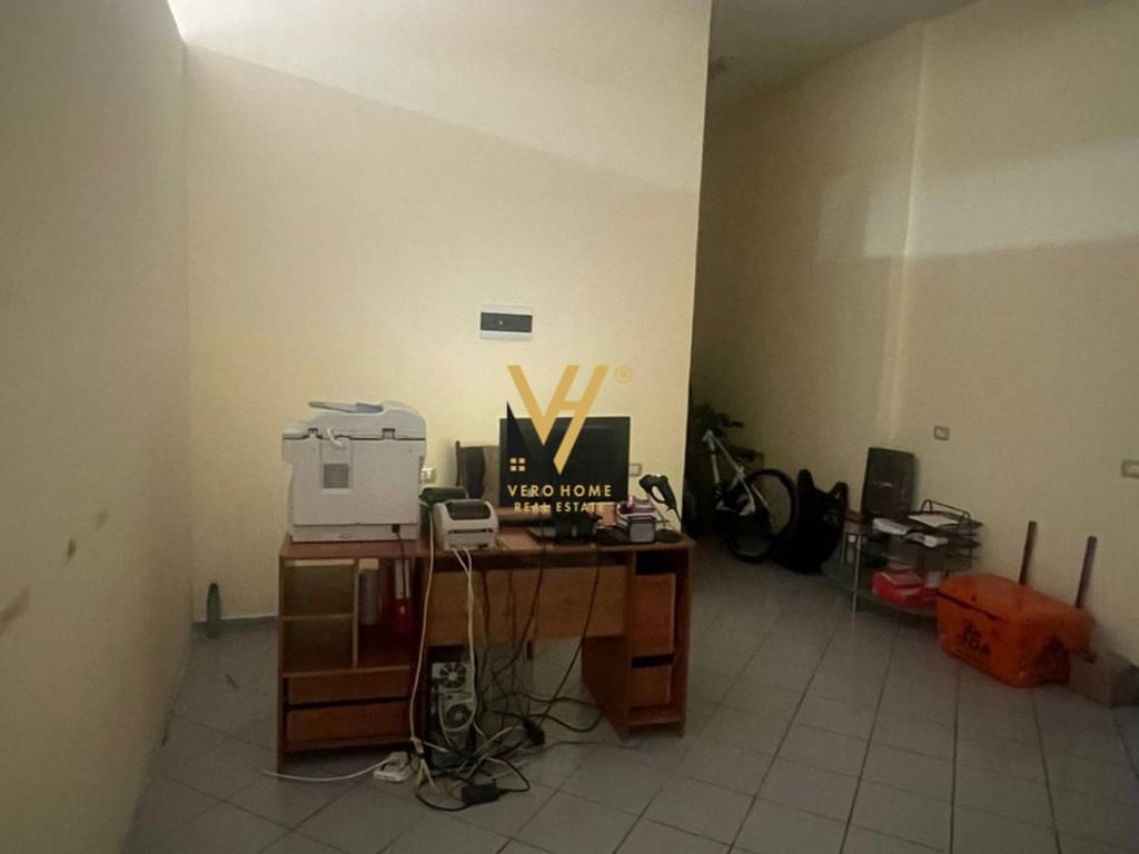 STORE FOR SALE 59 M2 IN DON BOSKO 93,000 EURO