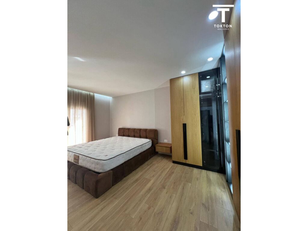 FOR SALE, 2+1 APARTMENT, CENTER, TIRANA