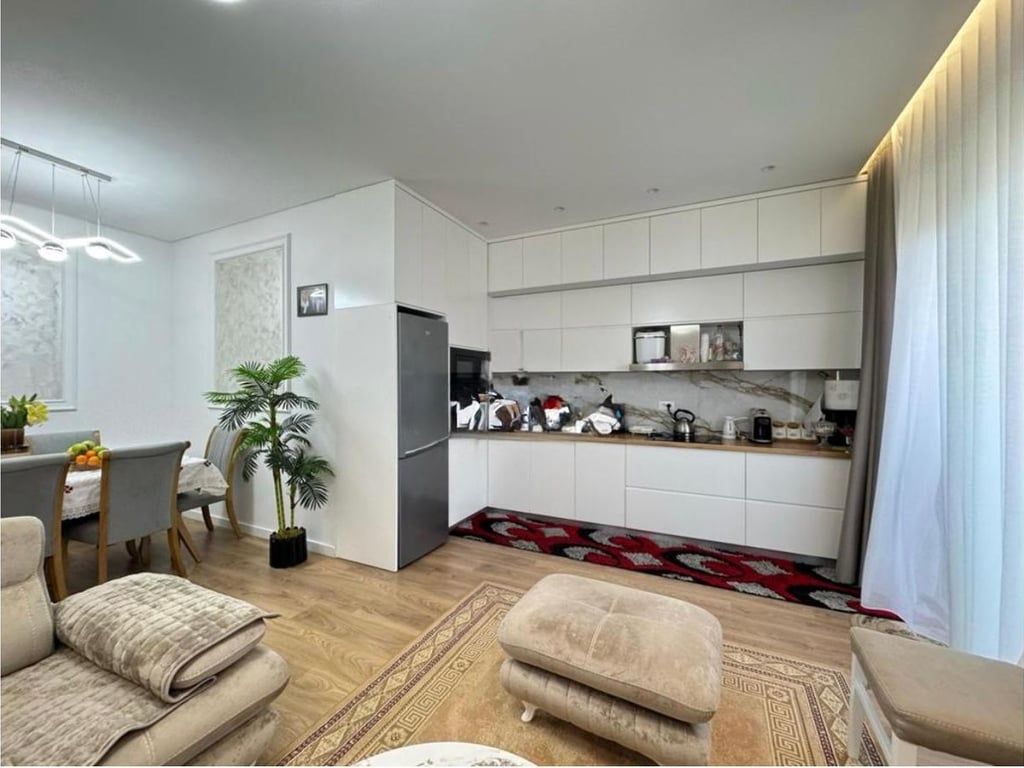 1+1 APARTMENT FOR RENT IN FUSHA AVIACIONIT