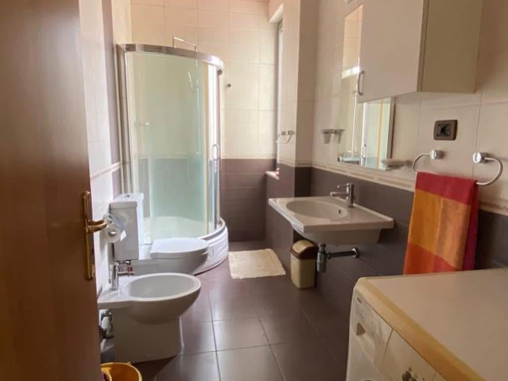 Affittasi 2+1 in Via Fortuzi