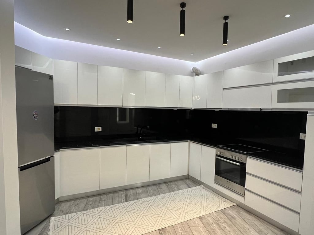Shitet Apartament 2+1 Kompleksi Fratari Astir. Totalisht i investuar. 133.000 euro 
