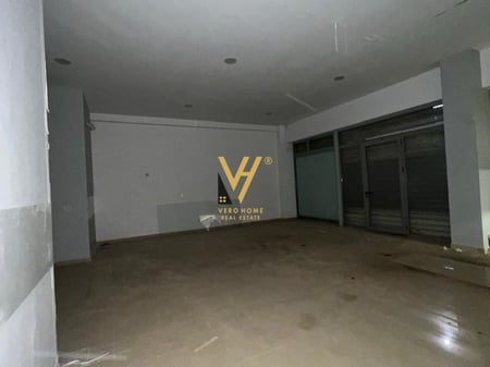 NEGOZIO 187 M2 PRESSO LA STAZIONE DEL TRENO 430.000 EURO