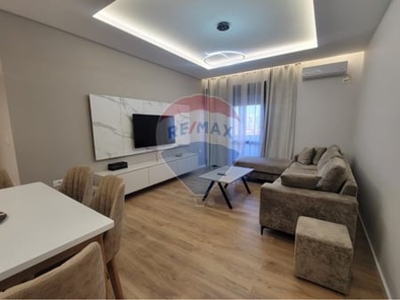 Appartamento 2+1 in affitto in via Kavajë.