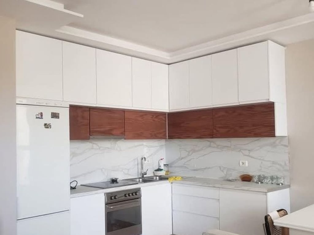 Vendesi Appartamento 1+1 a Shkoze.