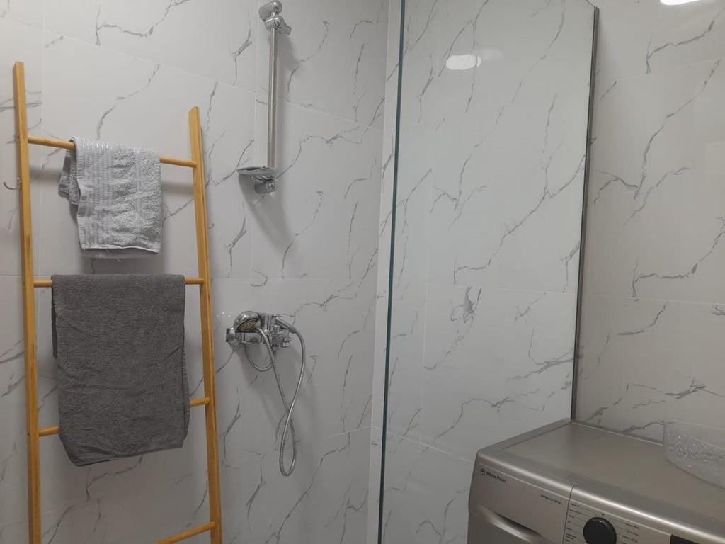 Studio for Rent 📍Report tv, December 21 📌40,000 lek