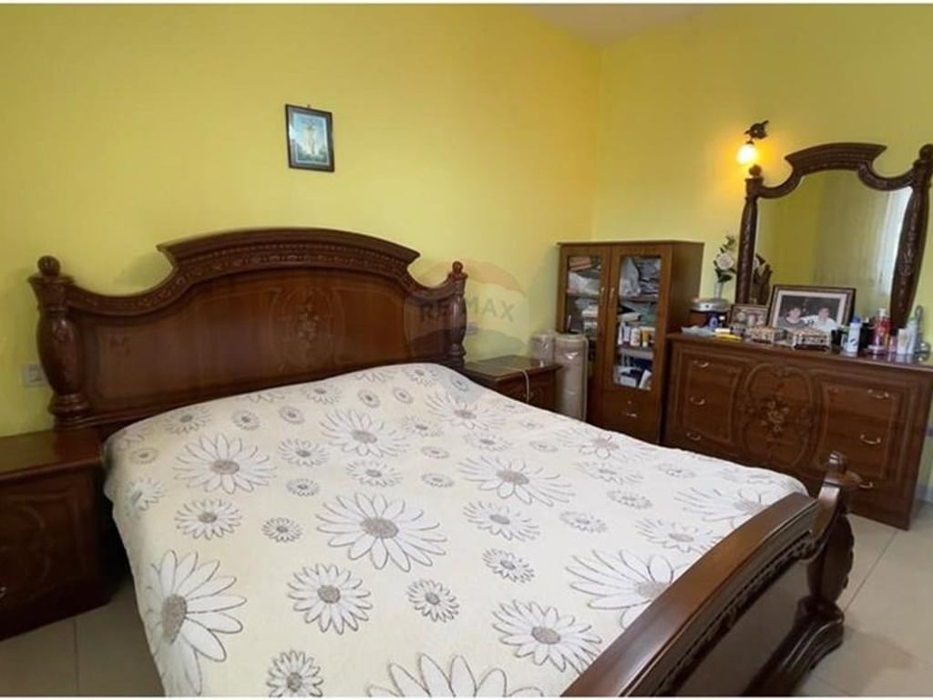 3+1 APARTMENT FOR SALE ON BARDHYL STREET