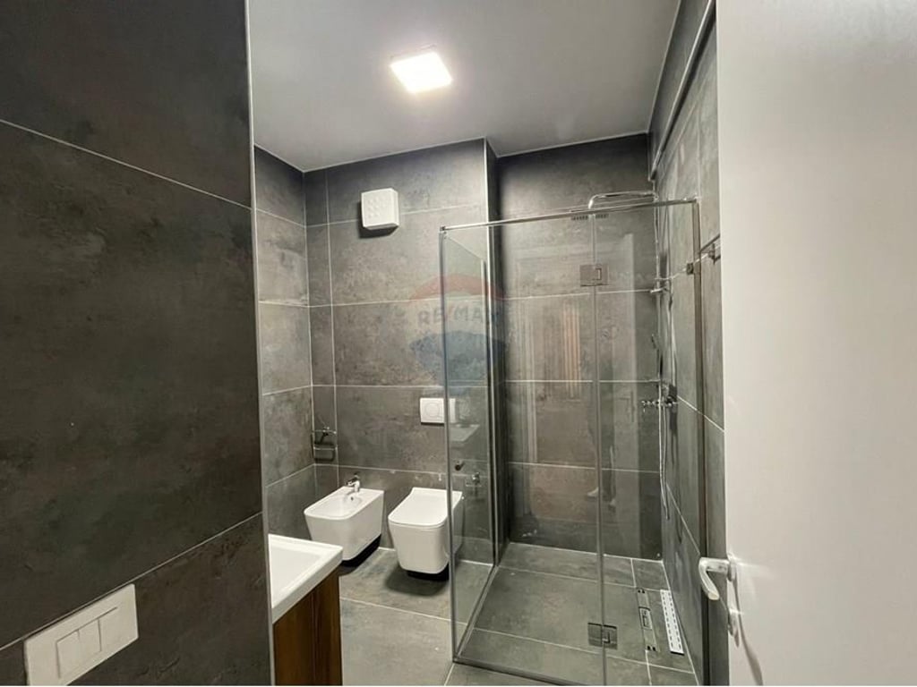 1+1 Apartment for Rent at Foleja e Gjelber!