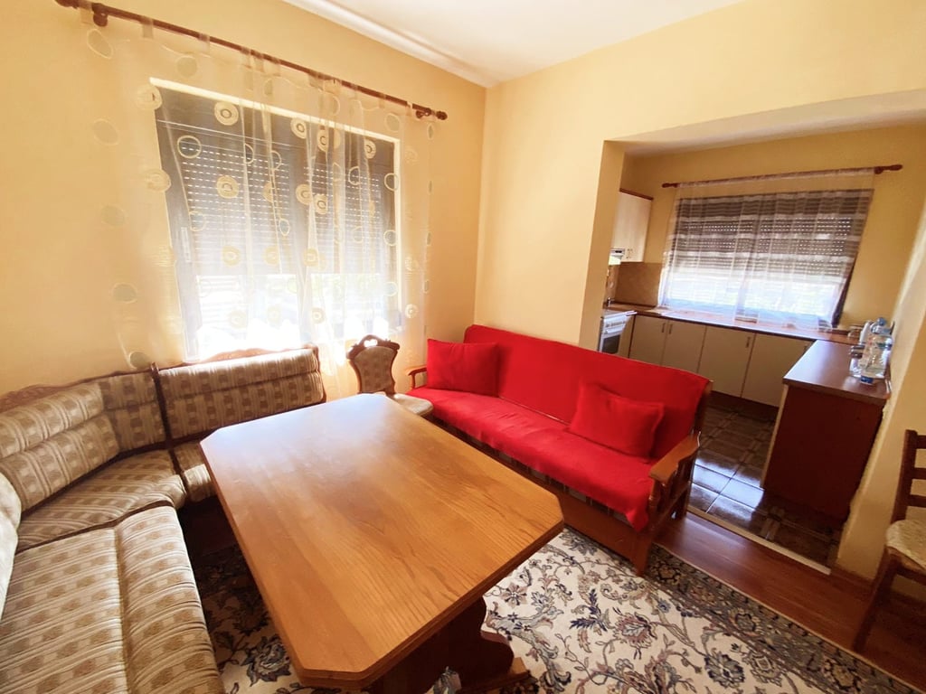 😍🏡House for sale, 3 stories, near the center, Kavajë.