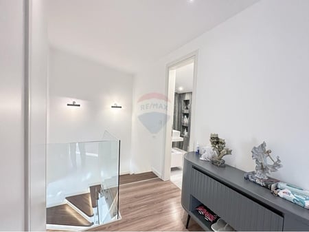 Luxury villa for sale at Long Hill!