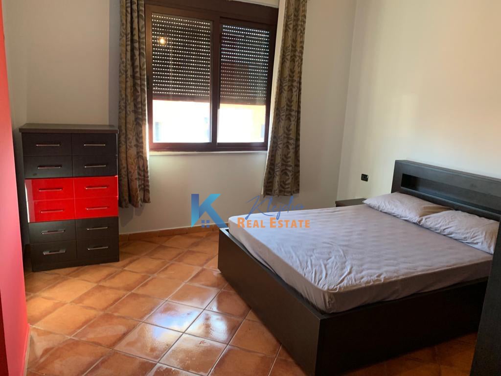 1+1 te  kompleksi Panorama