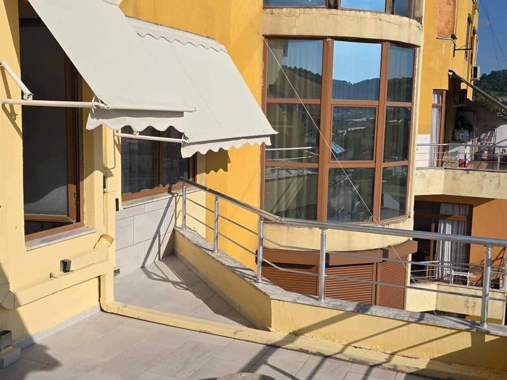 Apartament me Qira 2+1+ Veranda Misto Mame, Kompleksi Derveni