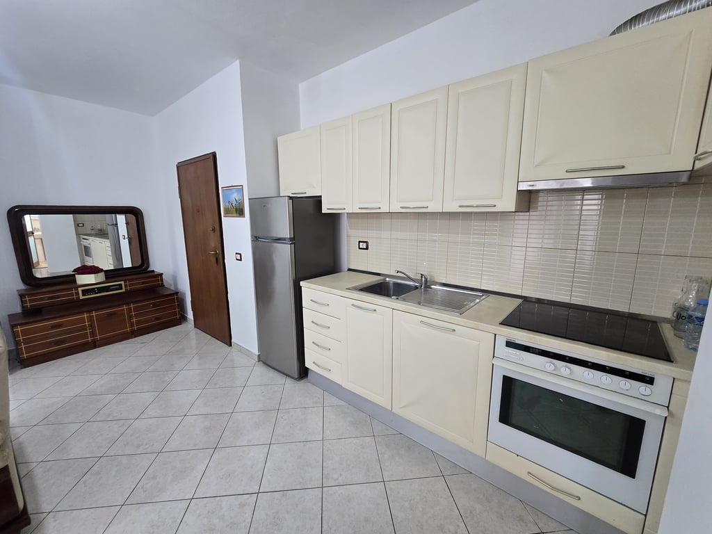2+1/Qera📍Astir ,Bar bohem 📌500€