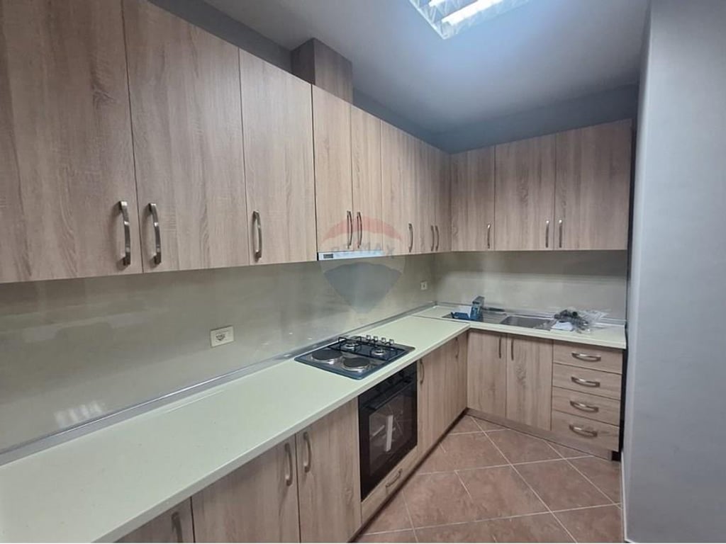 Apartament 2+1 ne shitje ne Porcelan