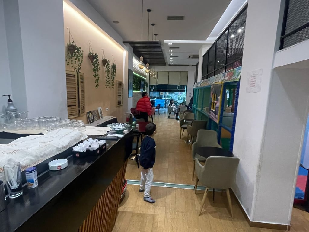 ✨ LOCAL FOR RENT 143m2 – WILSON SQUARE ✨