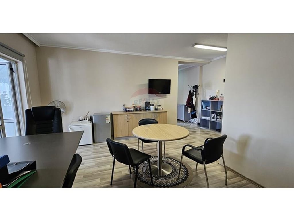 Jepet me qira penthhouse , Bllok