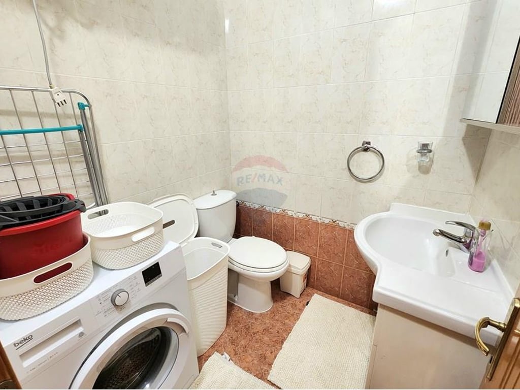 Qira - Apartament 1+1 prane Qendres 800€