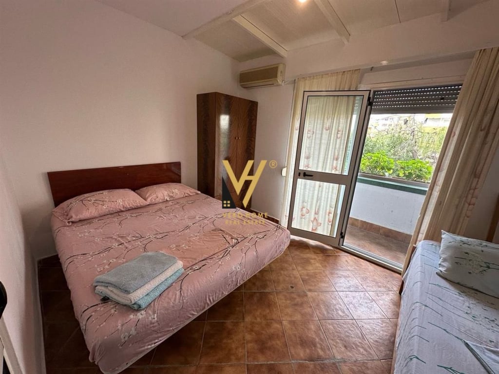 SHITEN 4 APARTAMENTE 1+1 TE MALI I ROBIT 165.000 EURO