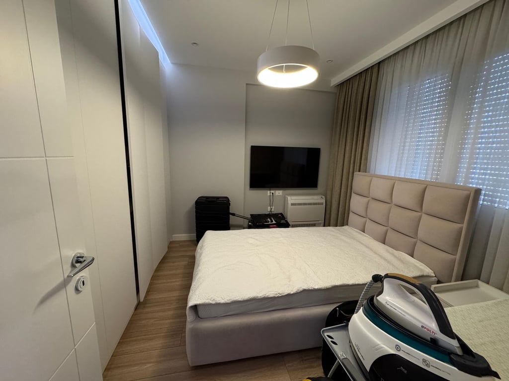 🔑SHITET APARTAMENT 3+1  LIQENI I THATË