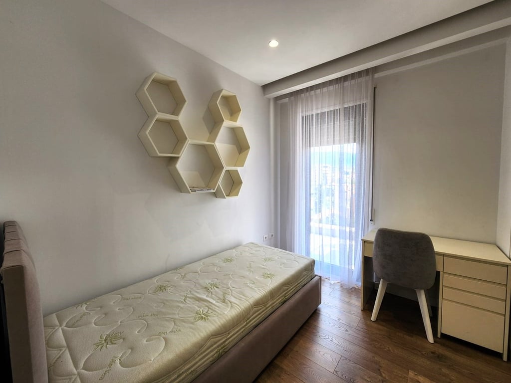 APPARTAMENTO 2+1 IN AFFITTO, VIA ELBASAN!