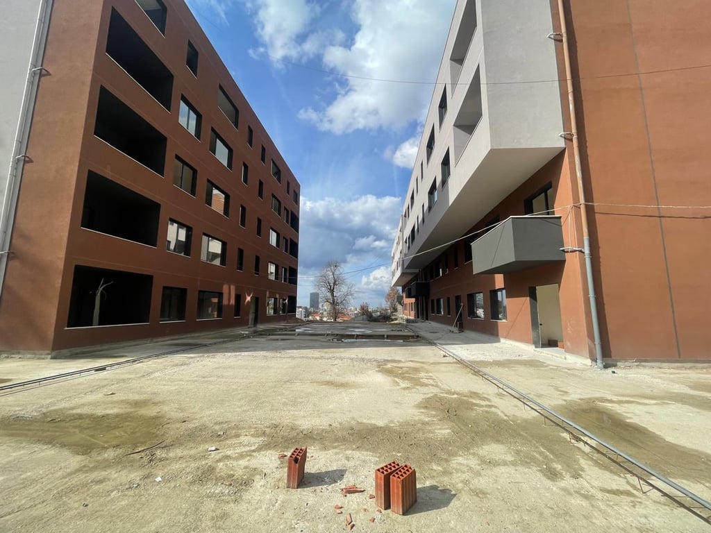 Apartment for sale 2+1+2 Rr. Elbasanit 185,000 euros