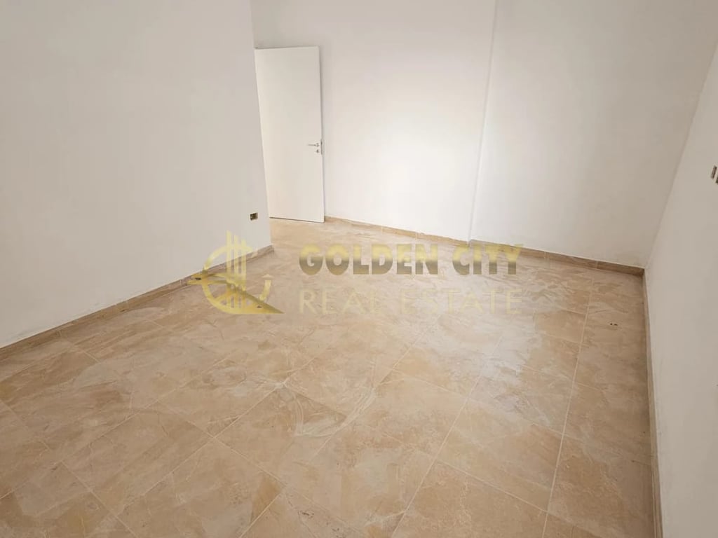 OKAZION Shitet apartament 2+1