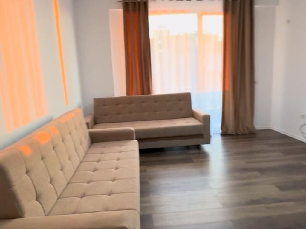 Apartament me qera  2+1