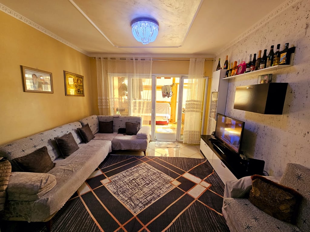 SHITET SUPER APARTAMENT 1+1 NE QENDER DURRES