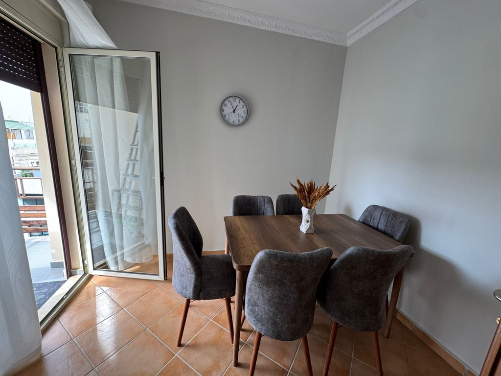 Apartament 1+1 me Qira + Garazh