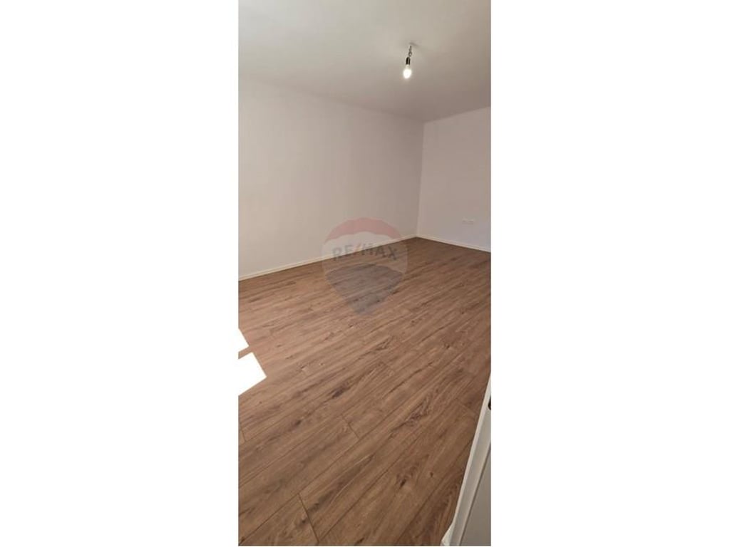 SHITET APARTAMENT 1+1 TEK MUHAMET GJOLLESHA