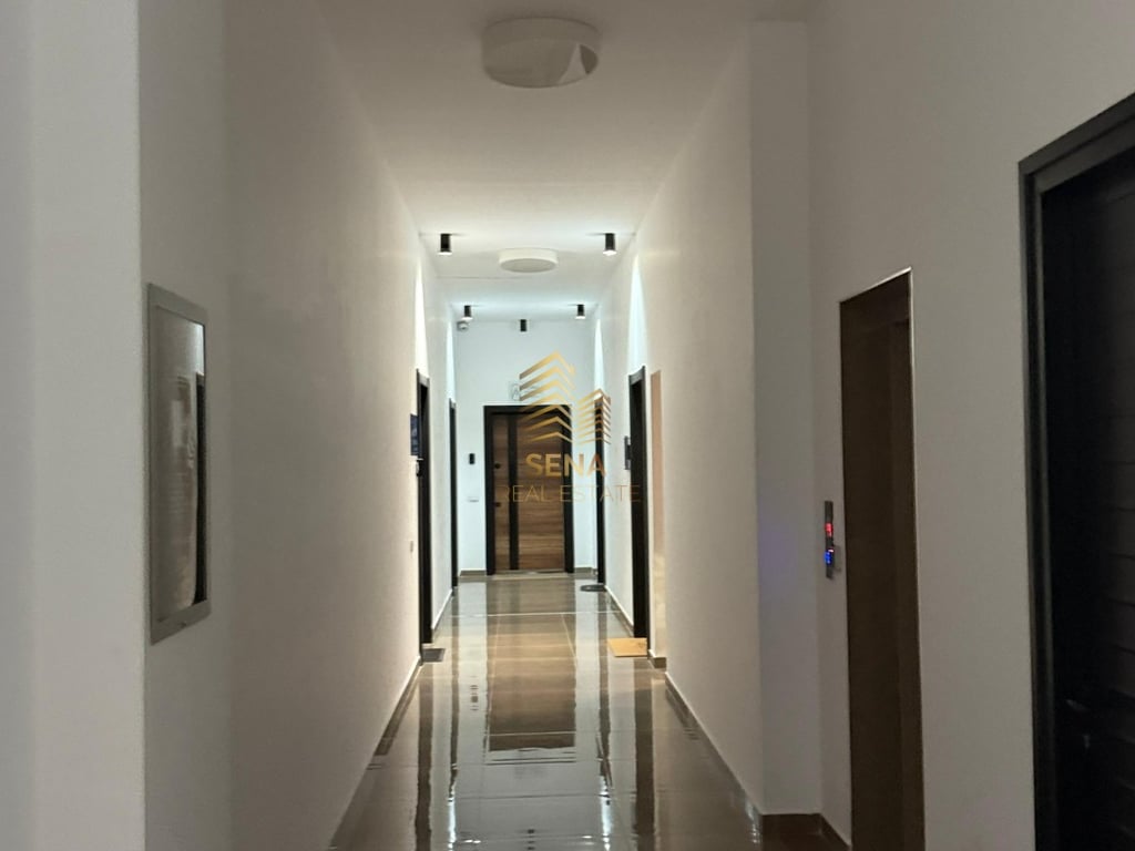 Rent, Business Space, Glass Facade – ASL Complex, 500 Euro/month