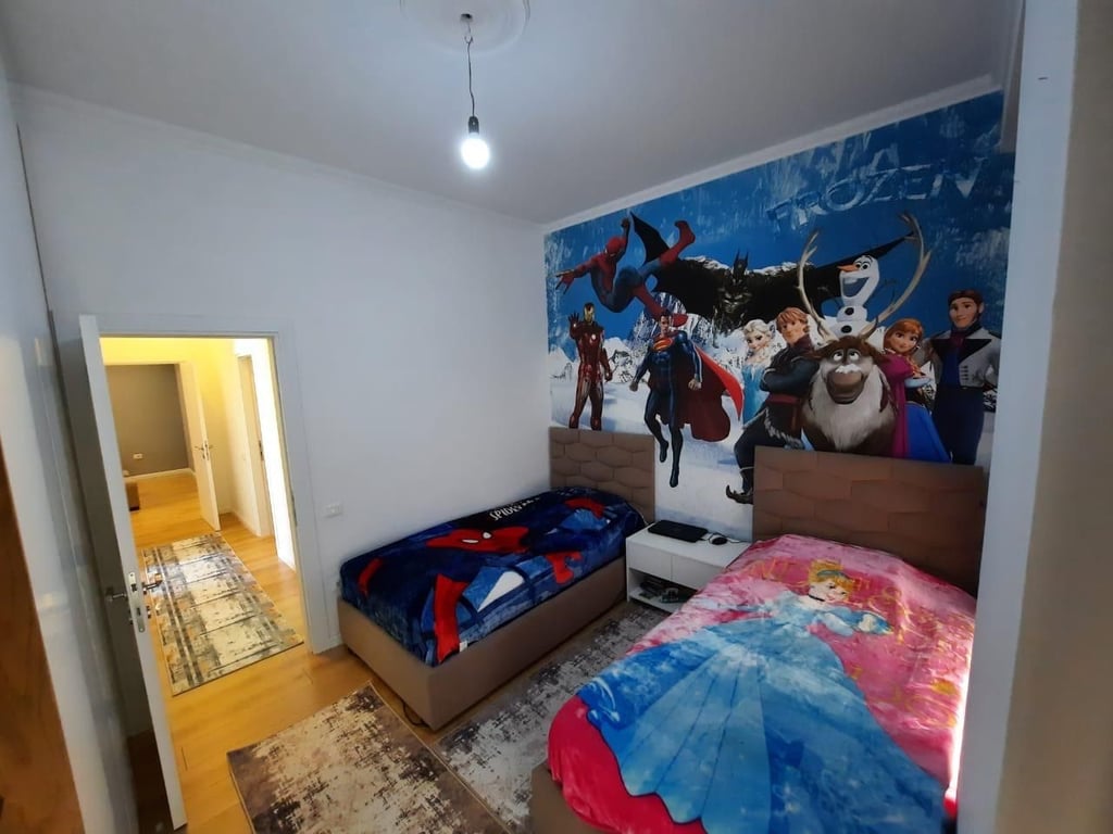 APARTAMENT ME QERA 3+1+2+depo