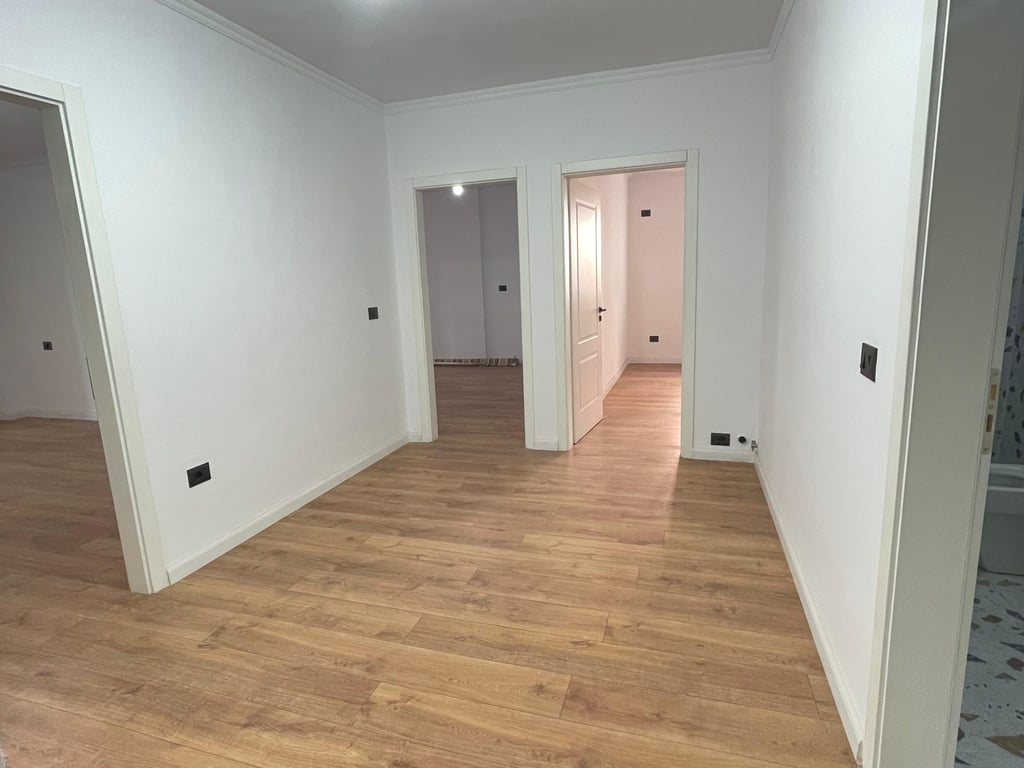 Vendesi appartamento 2+1+BLK presso l'ex Parco degli Autobus.