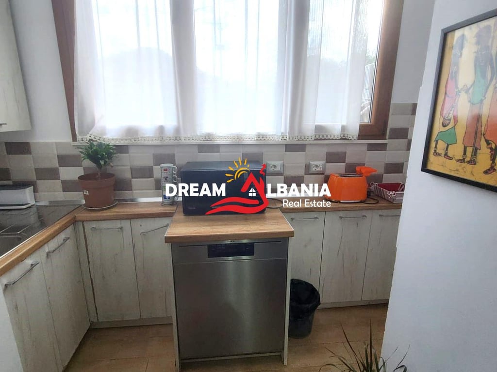 Super Apartament 3+1+2WC ne Shitje ne Rrugen e Kavajes, prane Spitalit Gjerman ne Tirane (ID 41211830)