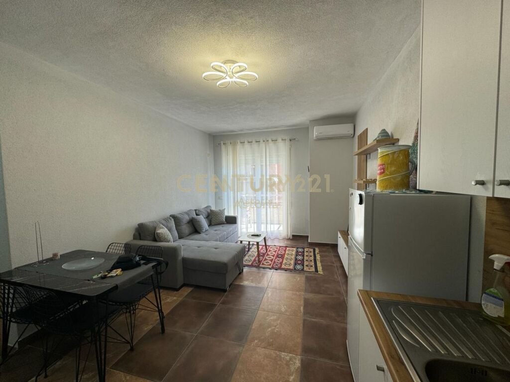 Shitet apartament 1+1 Shkembi i Kavajes 85,000 €