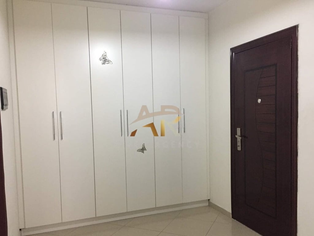 Appartamento 1+1 in Affitto in un Nuovo Edificio con Ascensore, Vicino a Vila L, Astir