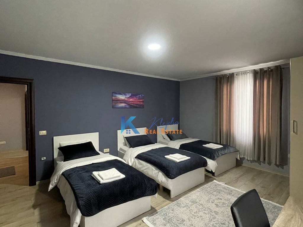 2+1 per qira qira ne Laprake, afer Spitalit Ushtarak