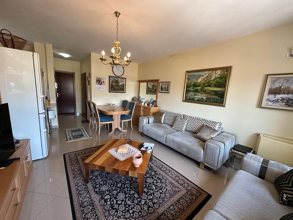 ELBASAN ROAD, US EMBASSY, 1+1 APARTMENT FOR SALE