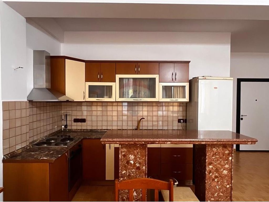 1+1 apartment for rent in Student City!