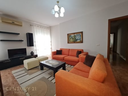 🏡 APARTAMENT 2+1 PËR QIRA - 9 KATËSHET, TIRANË! 🌇.